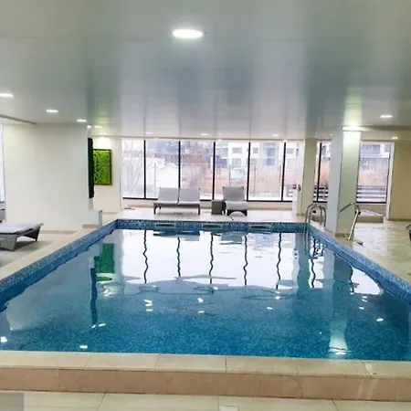 Apartman Alezzi & *